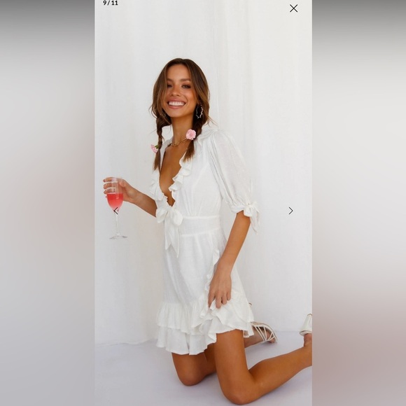 Hello Molly small VIENNESE DREAMS DRESS WHITE Sundress with Flutter Sleeves - Picture 10 of 14